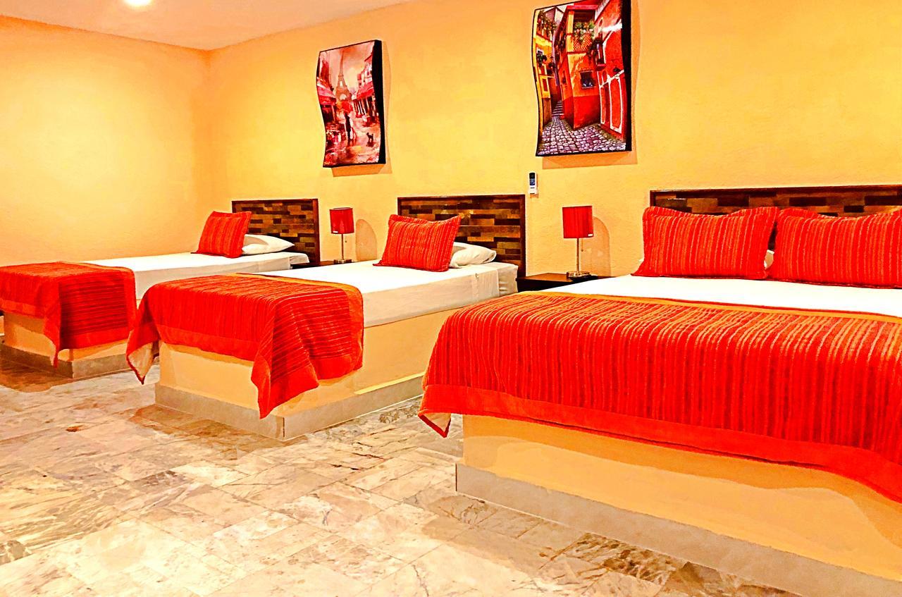 Hotel Versalles Suites Cancún Kültér fotó